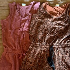 Set of Two Sleeveless rompers in Pink and Animal Print